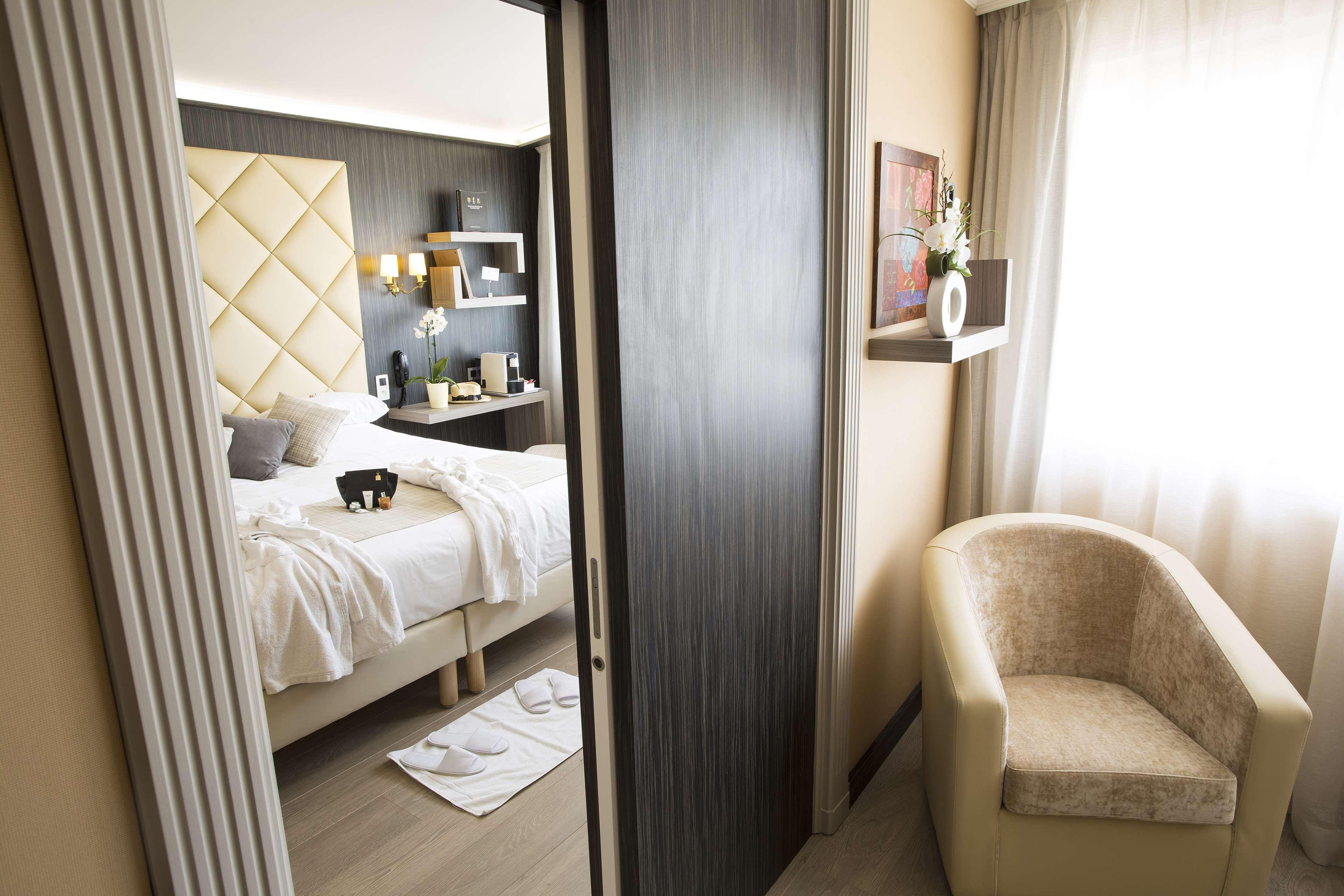 Best Western Plus Cannes Riviera Eksteriør billede